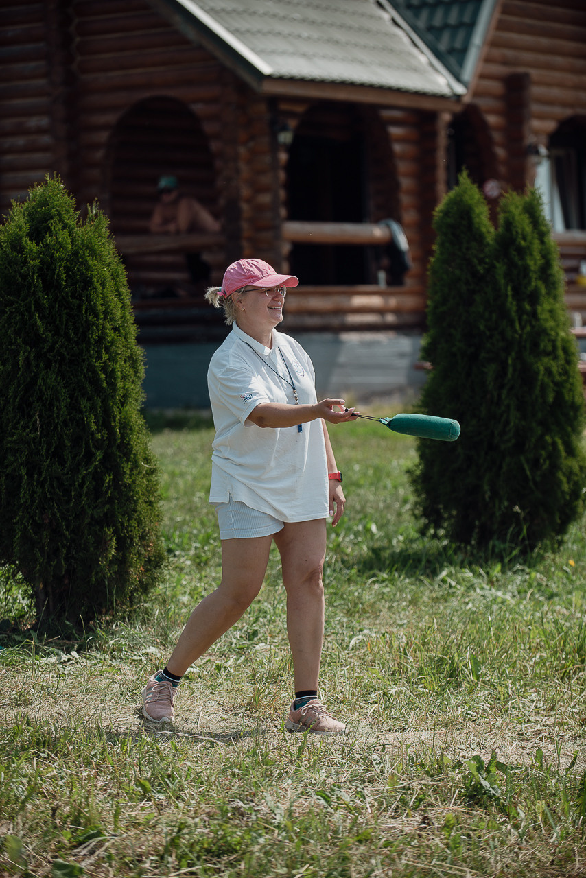 Соревнования по метанию даммисов в рамках тренировочного лагеря Школы Шмеля 2023. Фотограф-анималист Наталья Светличная