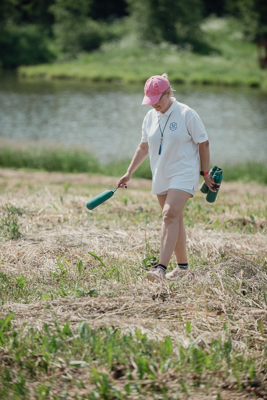 Соревнования по метанию даммисов в рамках тренировочного лагеря Школы Шмеля 2023. Фотограф-анималист Наталья Светличная
