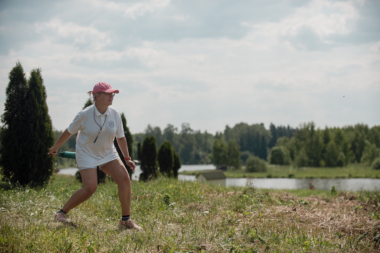 Соревнования по метанию даммисов в рамках тренировочного лагеря Школы Шмеля 2023. Фотограф-анималист Наталья Светличная