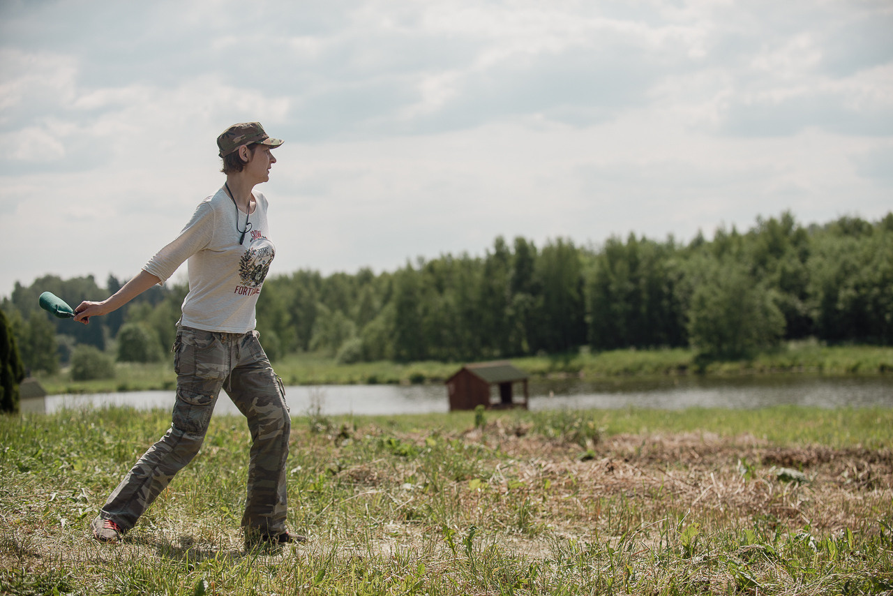 Соревнования по метанию даммисов в рамках тренировочного лагеря Школы Шмеля 2023. Фотограф-анималист Наталья Светличная