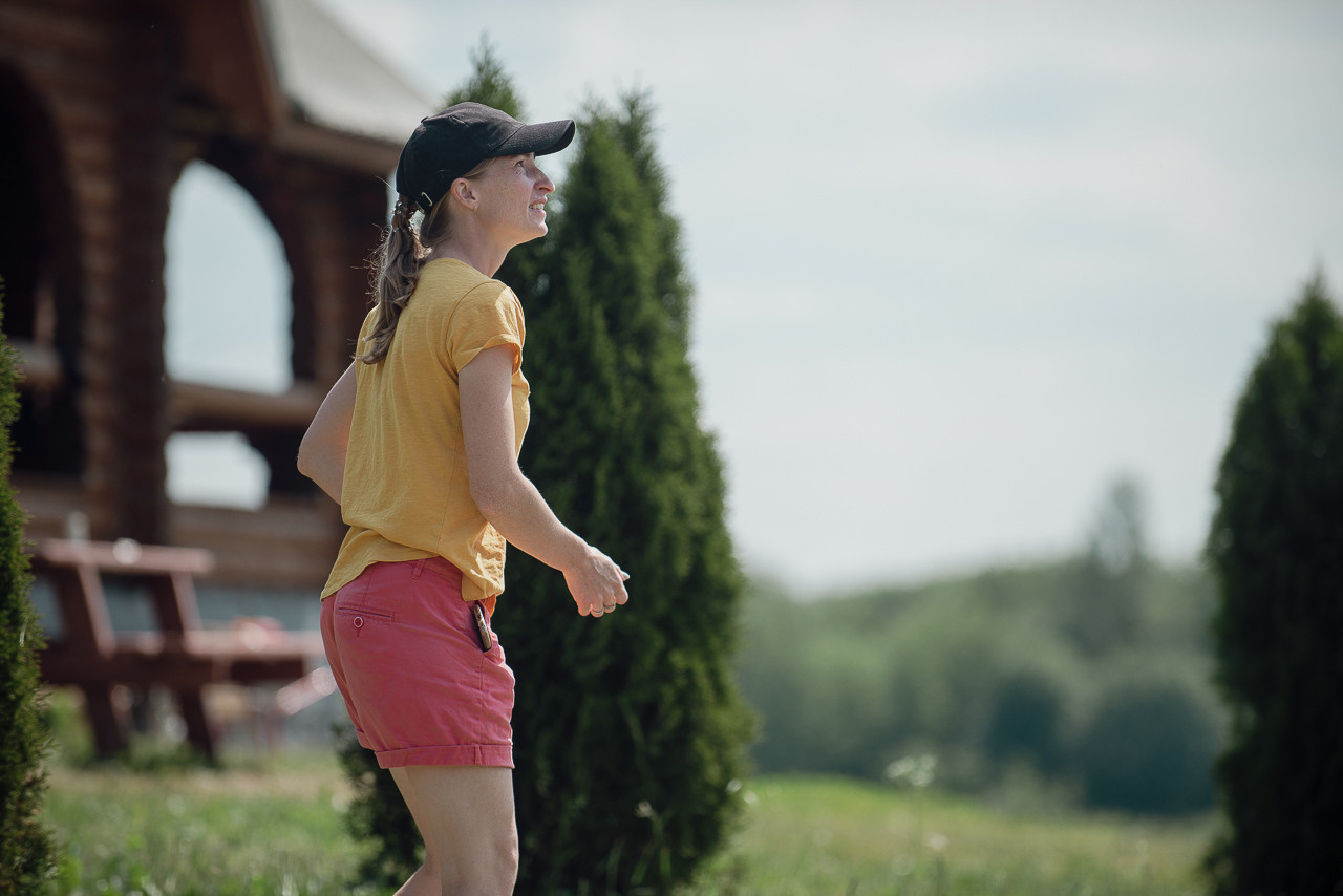 Соревнования по метанию даммисов в рамках тренировочного лагеря Школы Шмеля 2023. Фотограф-анималист Наталья Светличная