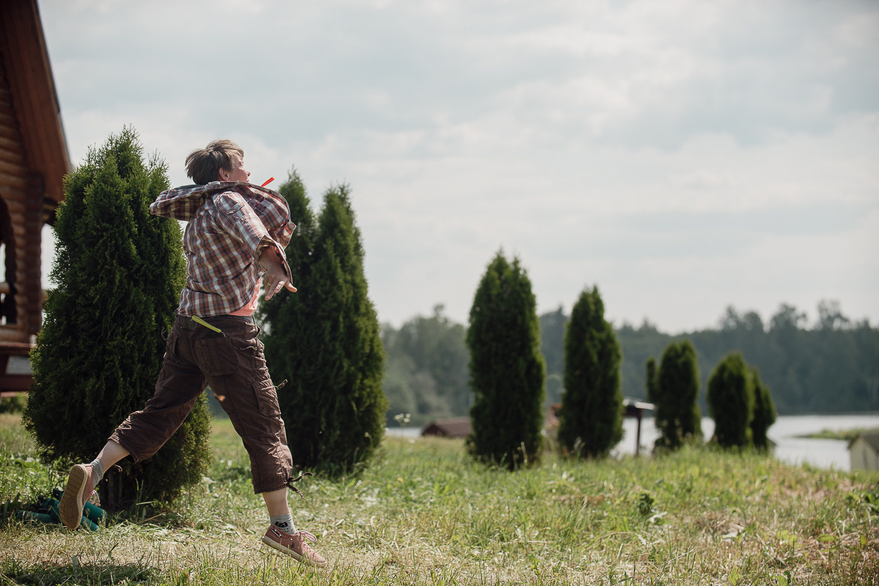 Соревнования по метанию даммисов в рамках тренировочного лагеря Школы Шмеля 2023. Фотограф-анималист Наталья Светличная