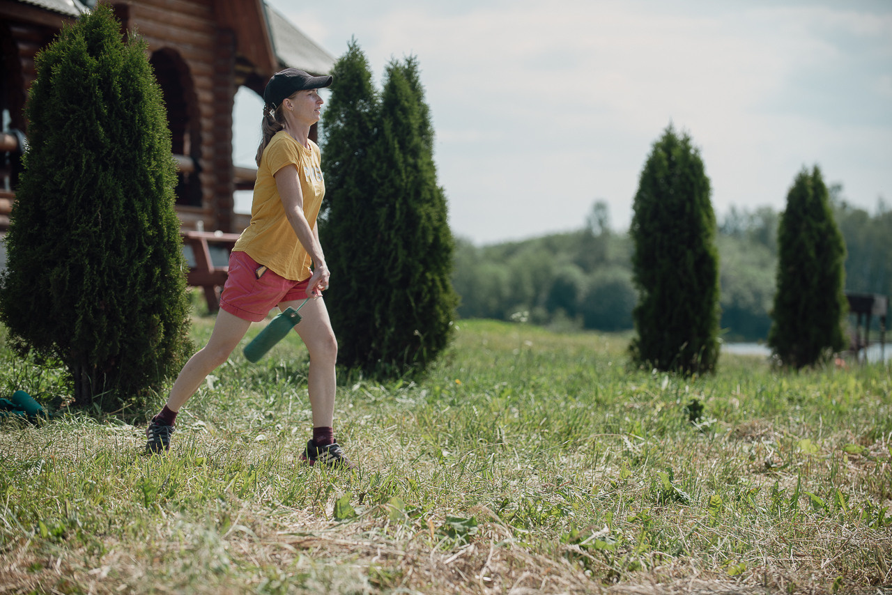 Соревнования по метанию даммисов в рамках тренировочного лагеря Школы Шмеля 2023. Фотограф-анималист Наталья Светличная