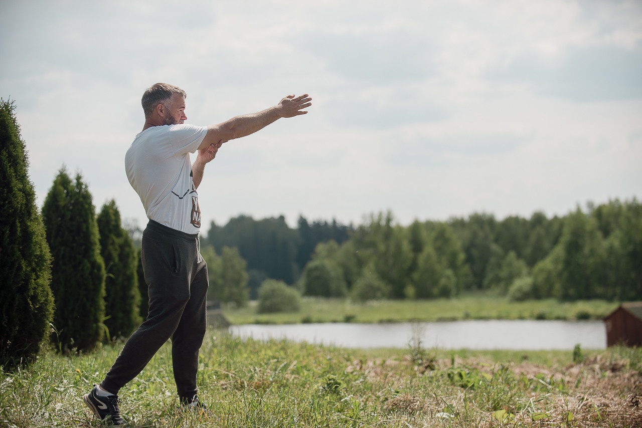 Соревнования по метанию даммисов в рамках тренировочного лагеря Школы Шмеля 2023. Фотограф-анималист Наталья Светличная