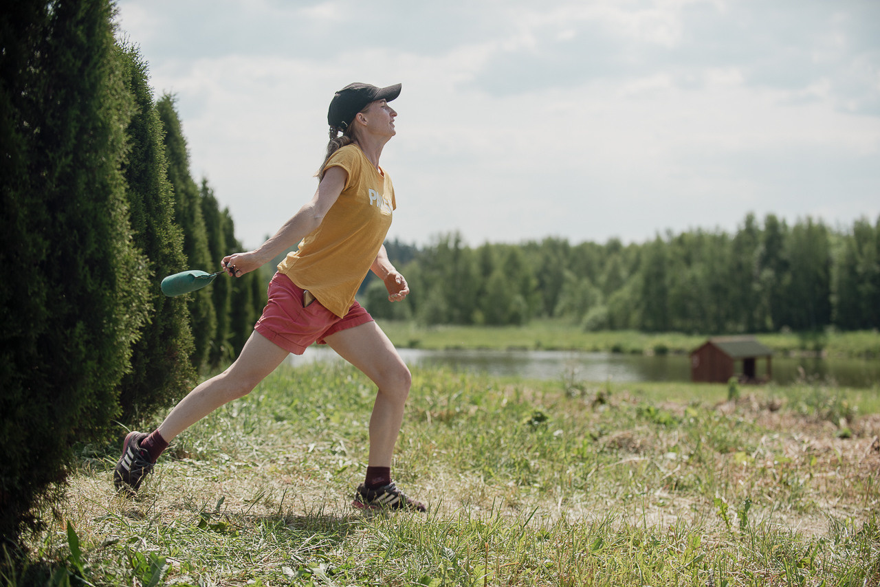 Соревнования по метанию даммисов в рамках тренировочного лагеря Школы Шмеля 2023. Фотограф-анималист Наталья Светличная