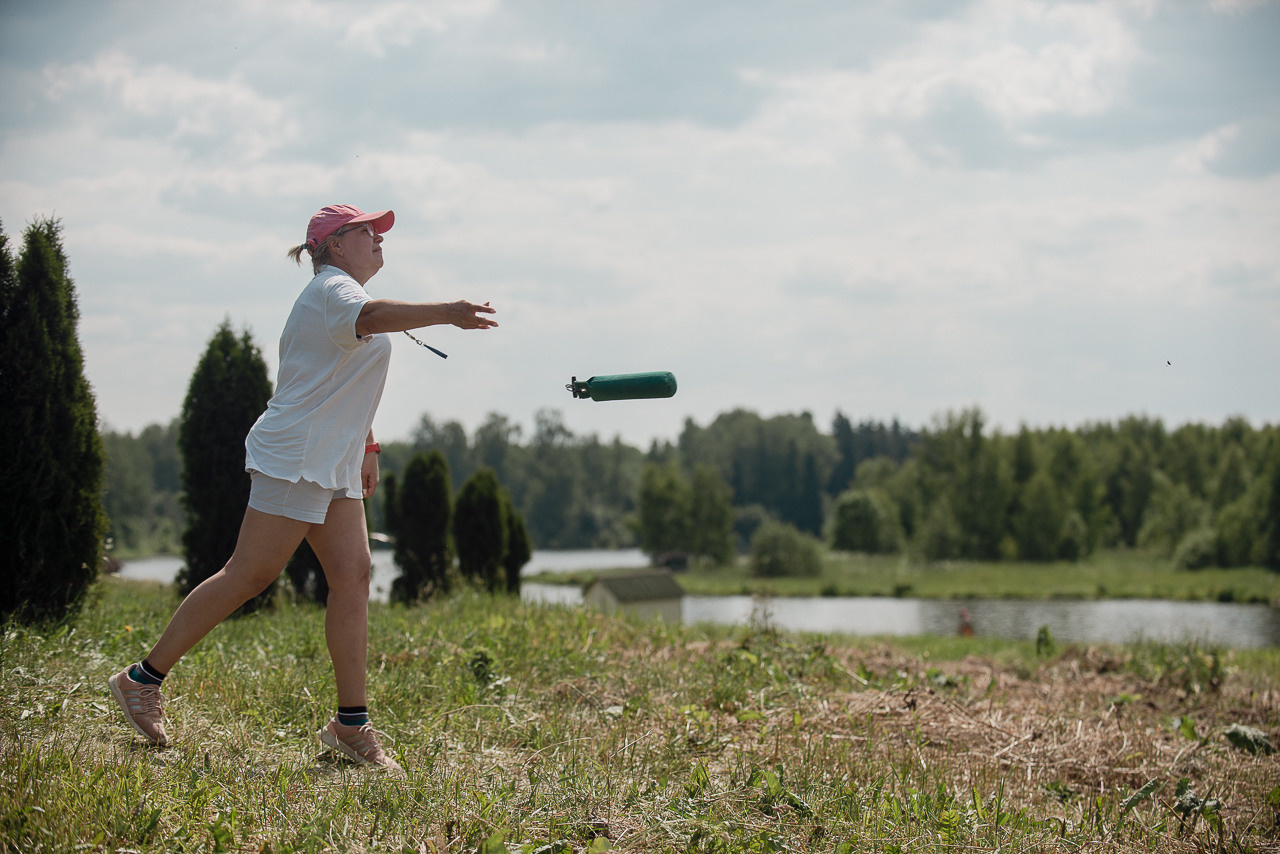 Соревнования по метанию даммисов в рамках тренировочного лагеря Школы Шмеля 2023. Фотограф-анималист Наталья Светличная