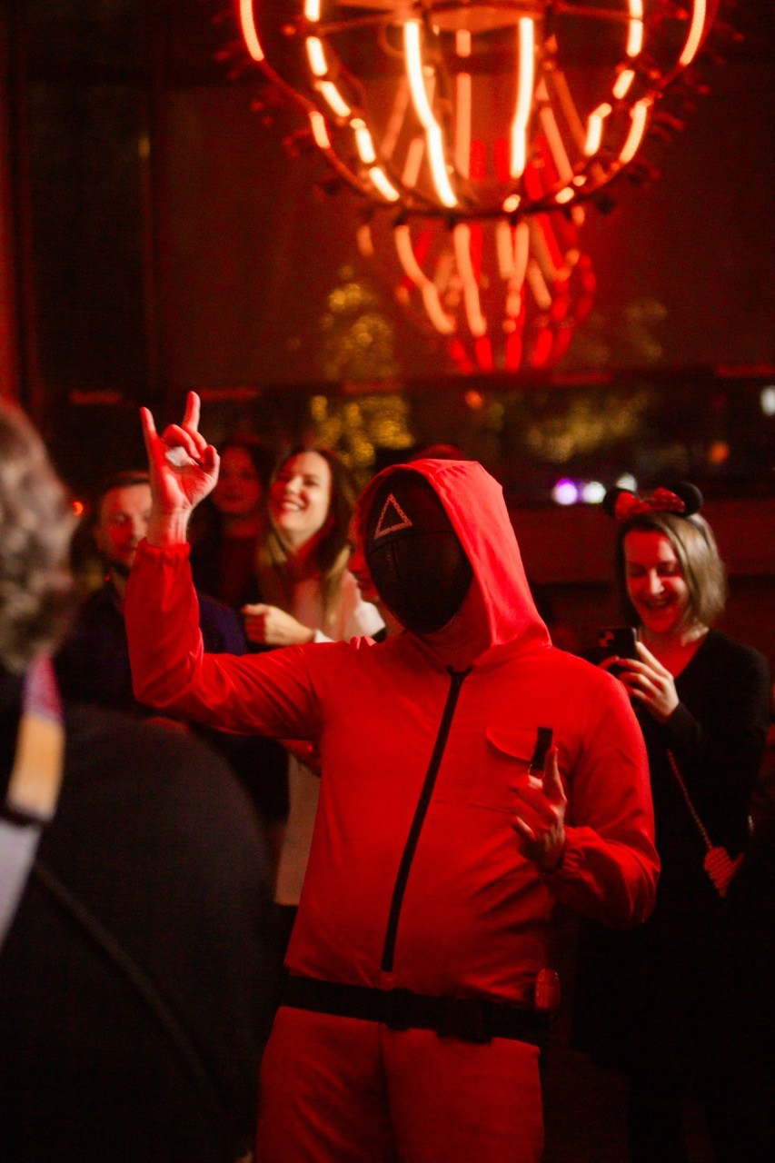 LЮSTRA bar 10.12.2025. Московская кавер-группа BankBand