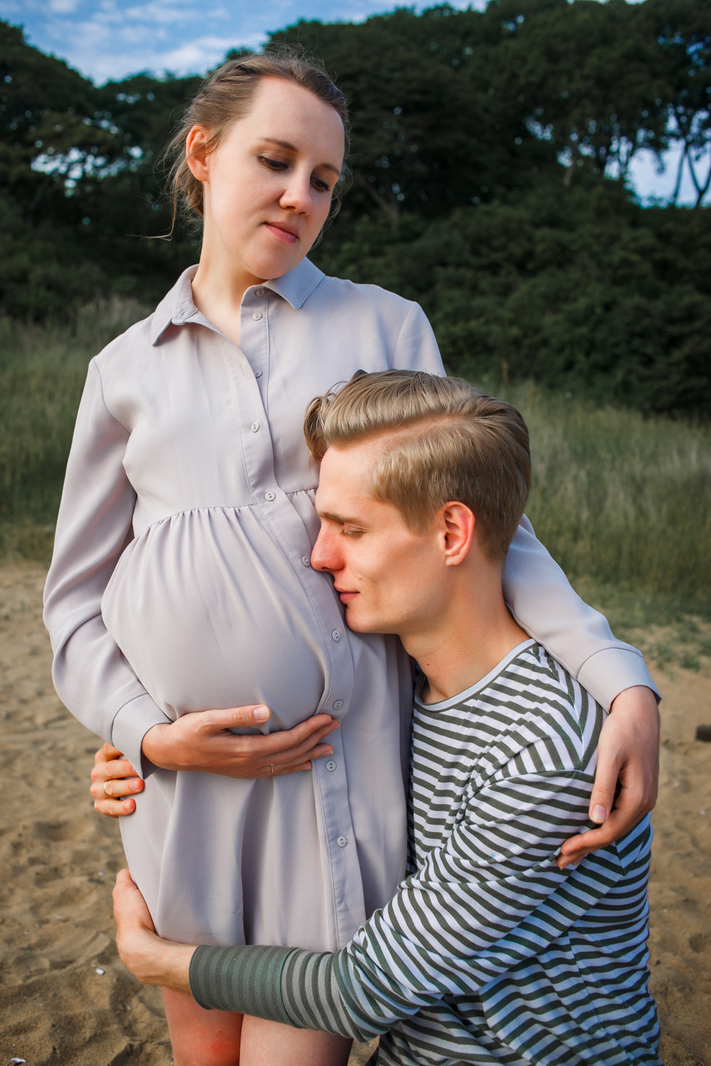 Фотосессия беременности на прогулке ВДЦ ОКеан. Свадебный фотограф во Владивостоке и Славянке