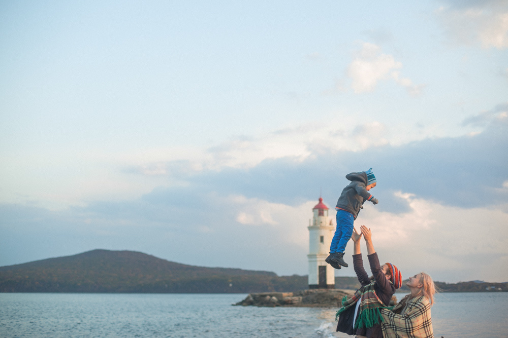 НАДЯ, СЛАВА И АКИМ. Свадебный фотограф во Владивостоке и Славянке