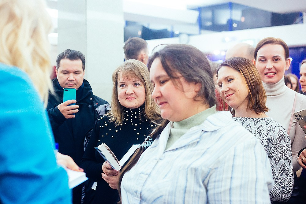 Стендап Ольги Савельевой «Всё обязательно наладится». Детский и семейный фотограф, фотограф мероприятий Нижний Новгород