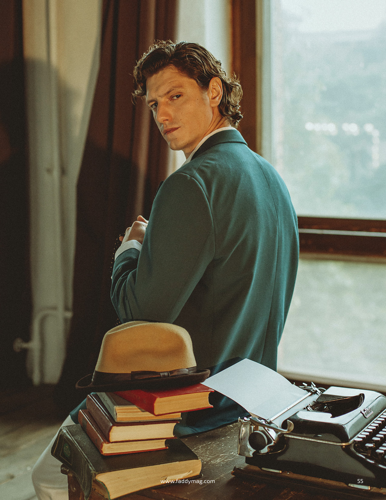 CREATIVE INTELLIGENCE for FADDY. Профессиональный фотограф в Москве