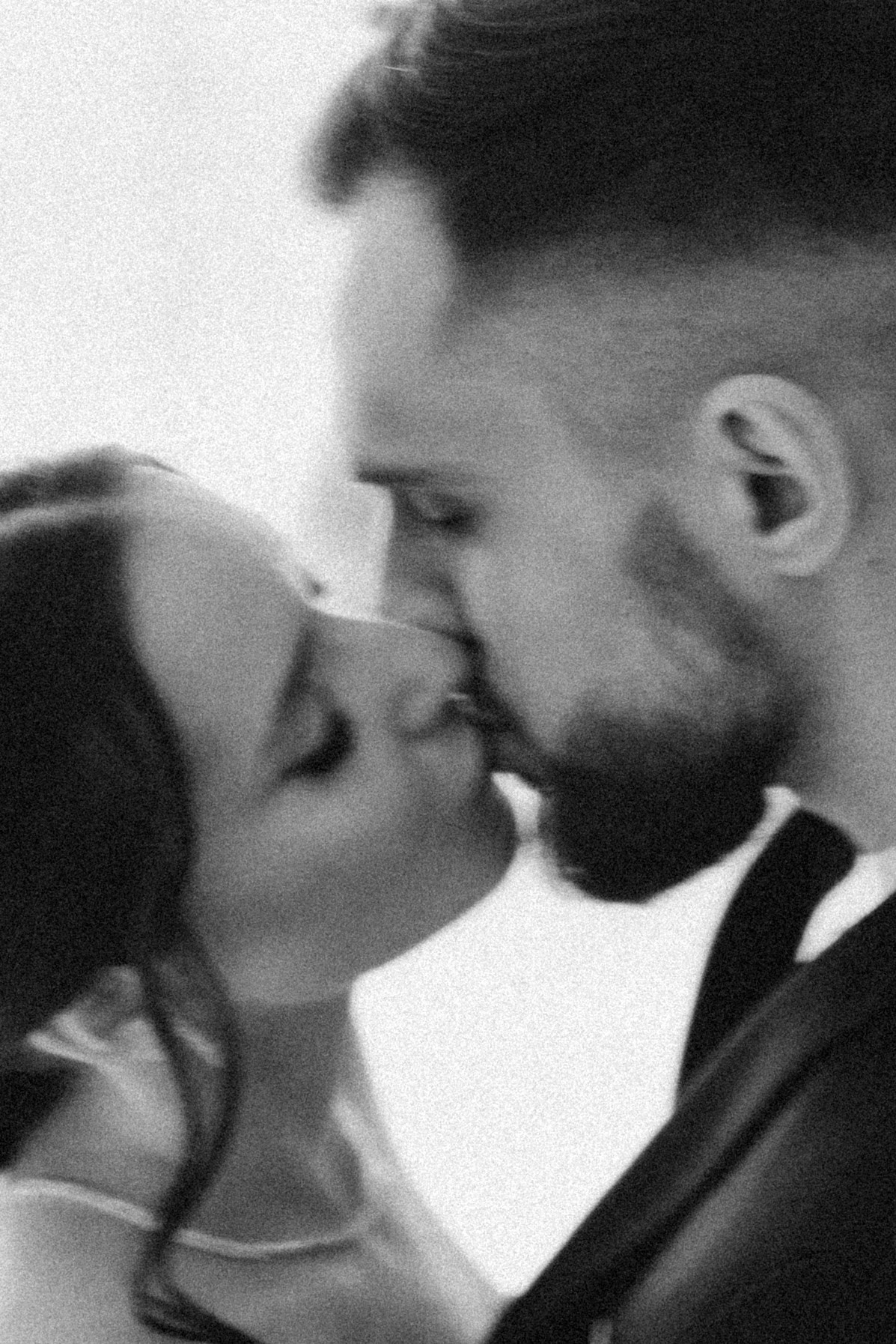 СВАДЕБНАЯ СЬЕМКА СБОРОВ ЖЕНИХА И НЕВЕСТЫ В ОТЕЛЕ И ТАКЖЕ ФОТОСЕССИИЯ В ОТЕЛЕЕ МЕГАПОЛИС БРЯНСК. Профессиональный фотограф, Санкт-Петербург — Виктория Богомолова