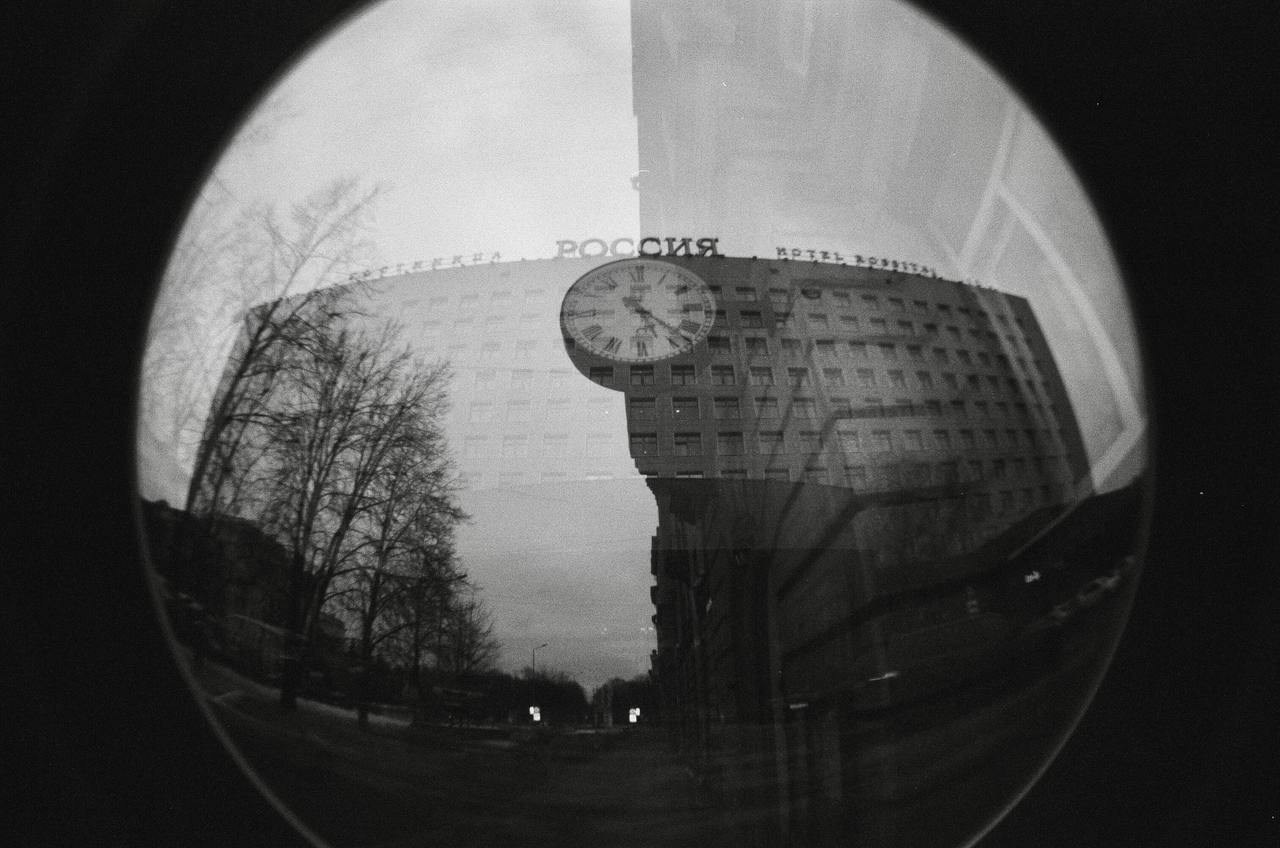 Art. TATIANA DARINA — film photographer in St. Petersburg