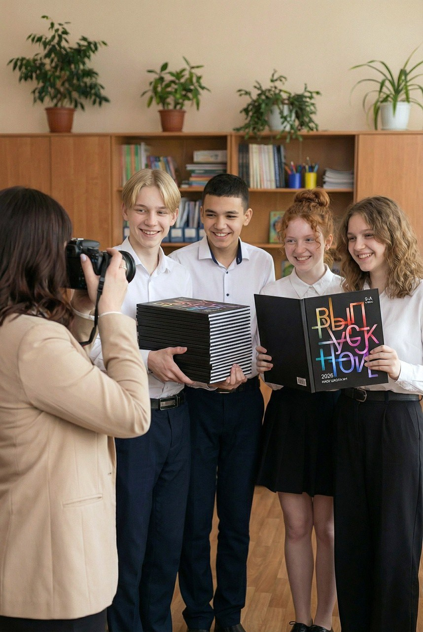 Бизнес портреты. Шаблоны и дизайны выпускных альбомов и фотокниг