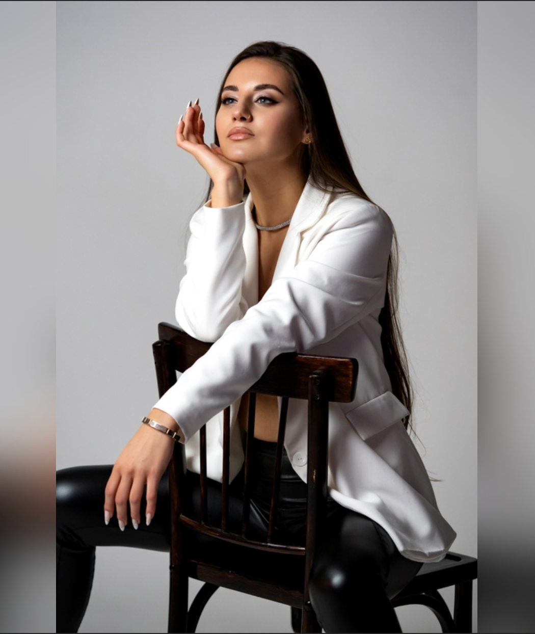 Фотосессии наших фотографов и клиентов фотостудии. Фотостудия LUNA — аренда циклорамы и фотозон в Екатеринбурге