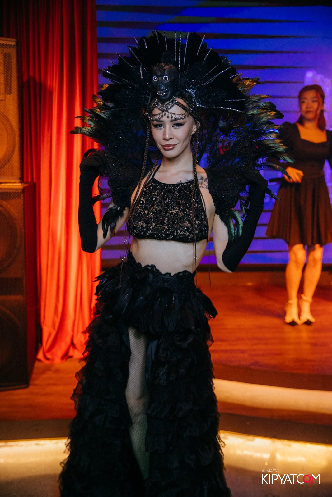 LAUREATE KARAOKE HALL. КИПЯТКОМ АЛМАТЫ!