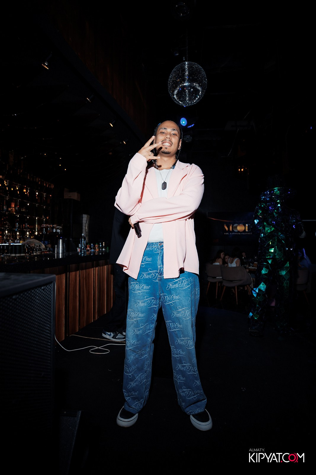 MOOD KARAOKE & TERRACE. КИПЯТКОМ АЛМАТЫ!