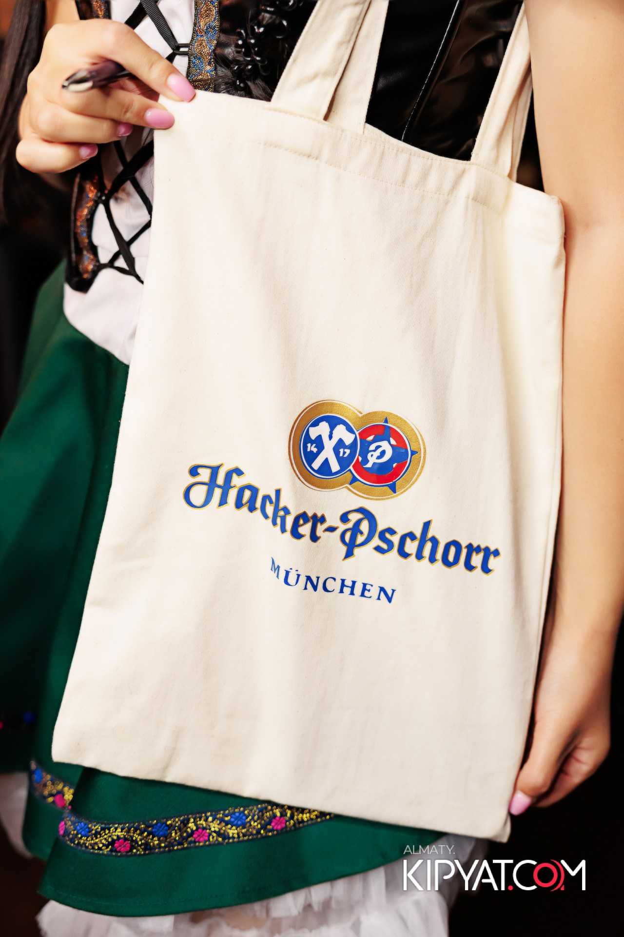 Пинта на Достык. КИПЯТКОМ АЛМАТЫ!