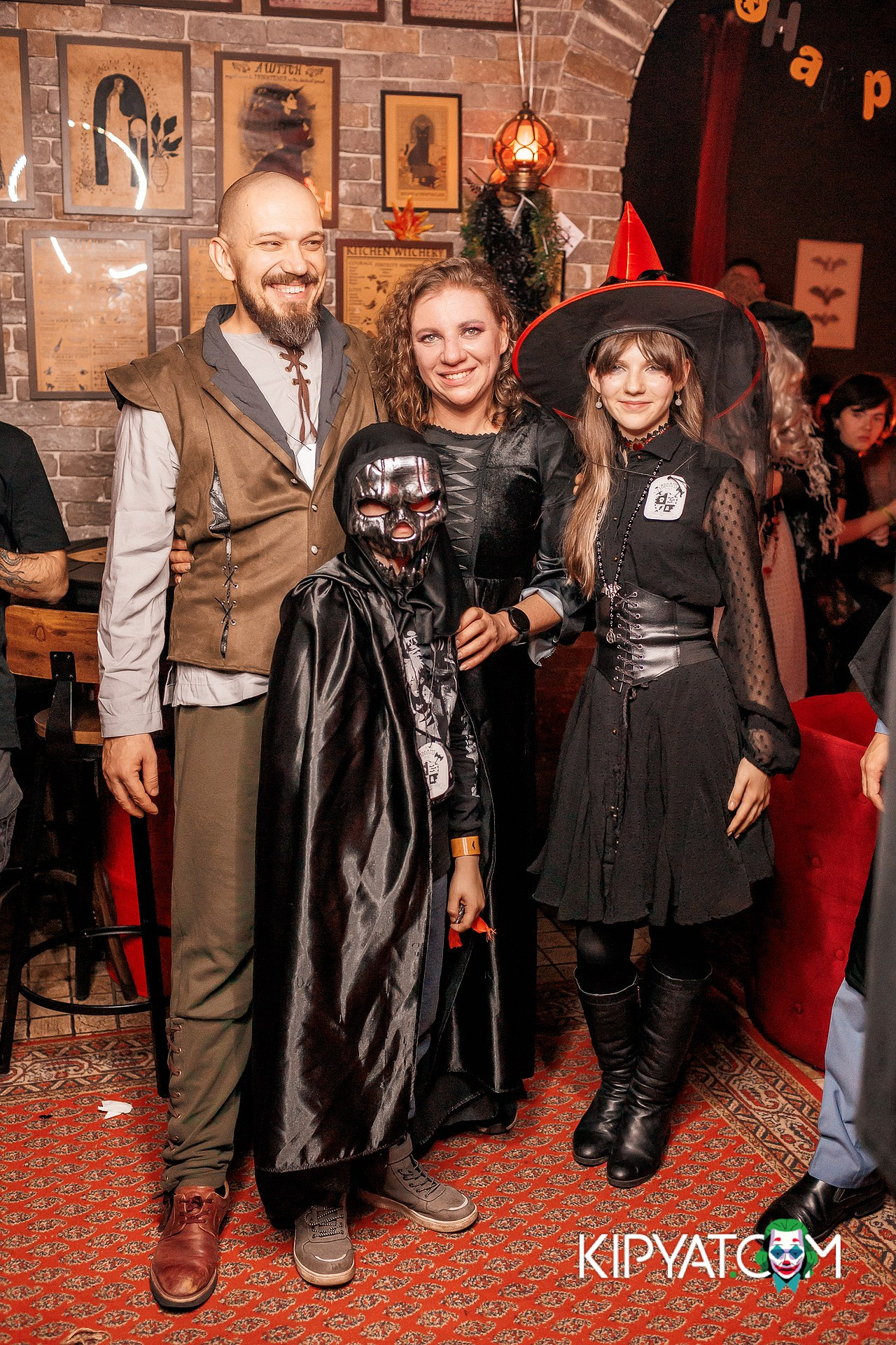 QUEEN OF THE DARKNESS. КИПЯТКОМ АЛМАТЫ!