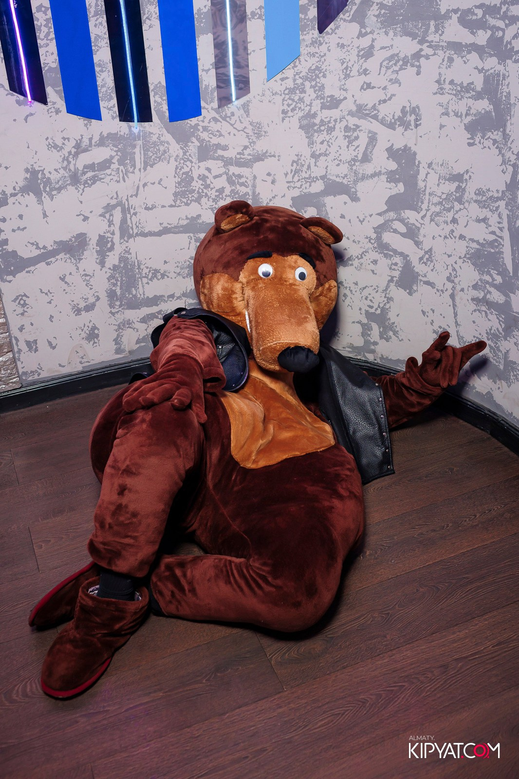 УХО И МЕДВЕДЬ НА ГАГАРИНА. КИПЯТКОМ АЛМАТЫ! Фотосъемка мероприятий в Алматы