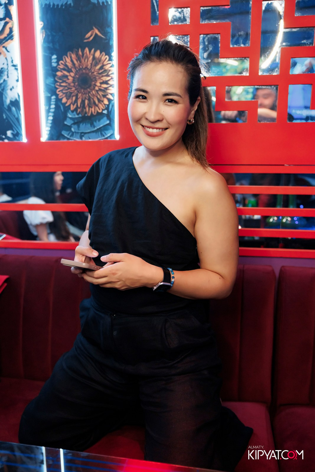 ЗАЯ, НА БИС. КИПЯТКОМ АЛМАТЫ!