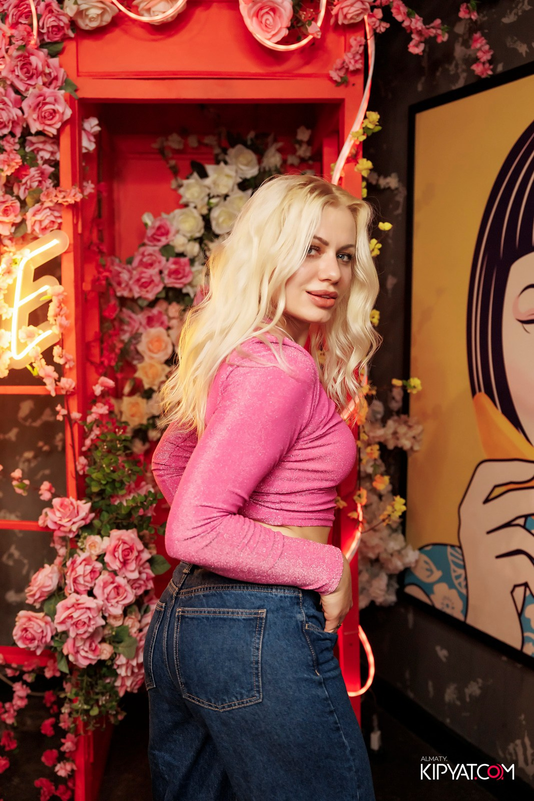 МУЗЫКАЛЬНОЕ ЛОТО В HIT RETRO. КИПЯТКОМ АЛМАТЫ! Фотосъемка мероприятий в Алматы