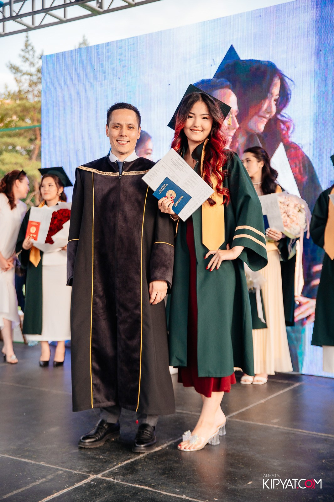 ВРУЧЕНИЕ ДИПЛОМОВ — НАРХОЗ КОЛЛЕДЖ. Part 3. КИПЯТКОМ АЛМАТЫ!