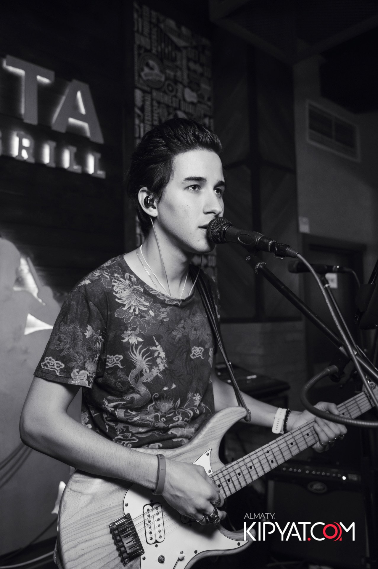 Пинта на Алтынсарина. КИПЯТКОМ АЛМАТЫ! Фотосъемка мероприятий в Алматы