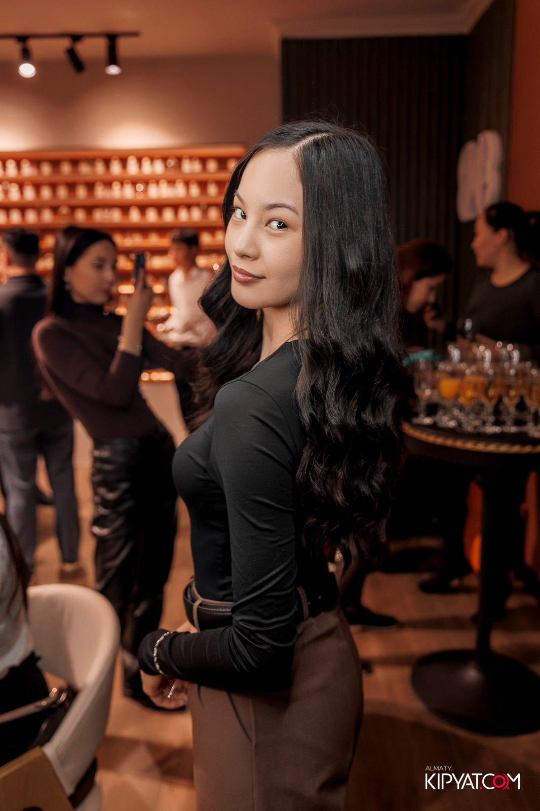 ОТКРЫТИЕ ПАРФЮМЕРНОГО ДОМА MAISON PERFUME. КИПЯТКОМ АЛМАТЫ!