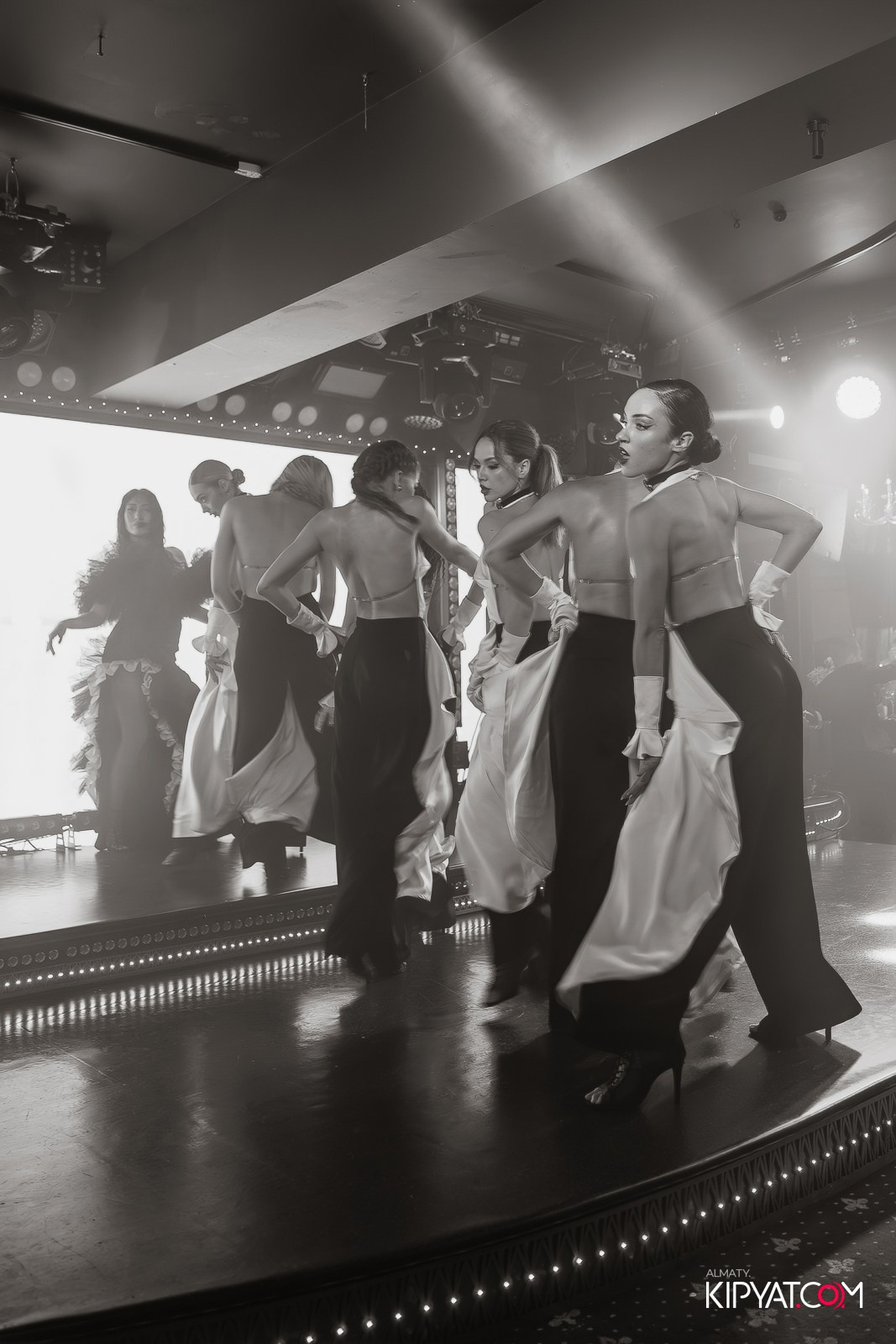 MARUV THE THEATER. КИПЯТКОМ АЛМАТЫ!