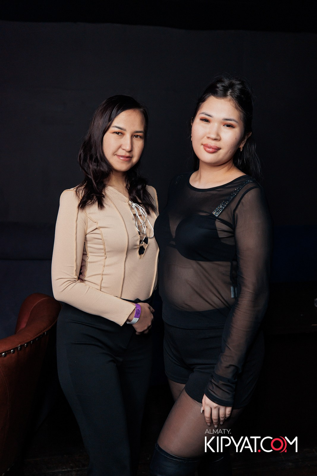 UYAT EMES BAR. КИПЯТКОМ АЛМАТЫ!