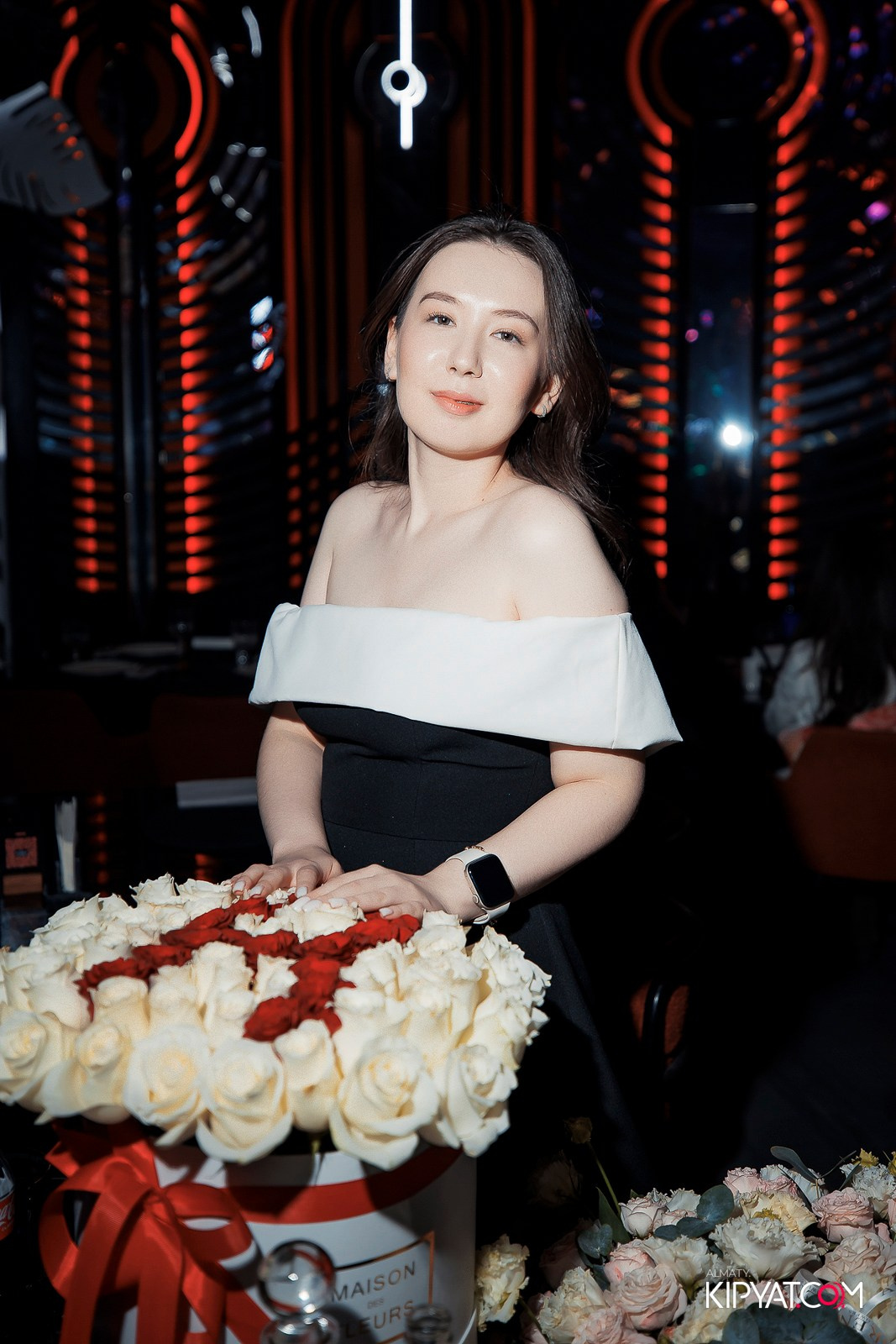 FRIENDS BAR & TERRACE. КИПЯТКОМ АЛМАТЫ! Фотосъемка мероприятий в Алматы