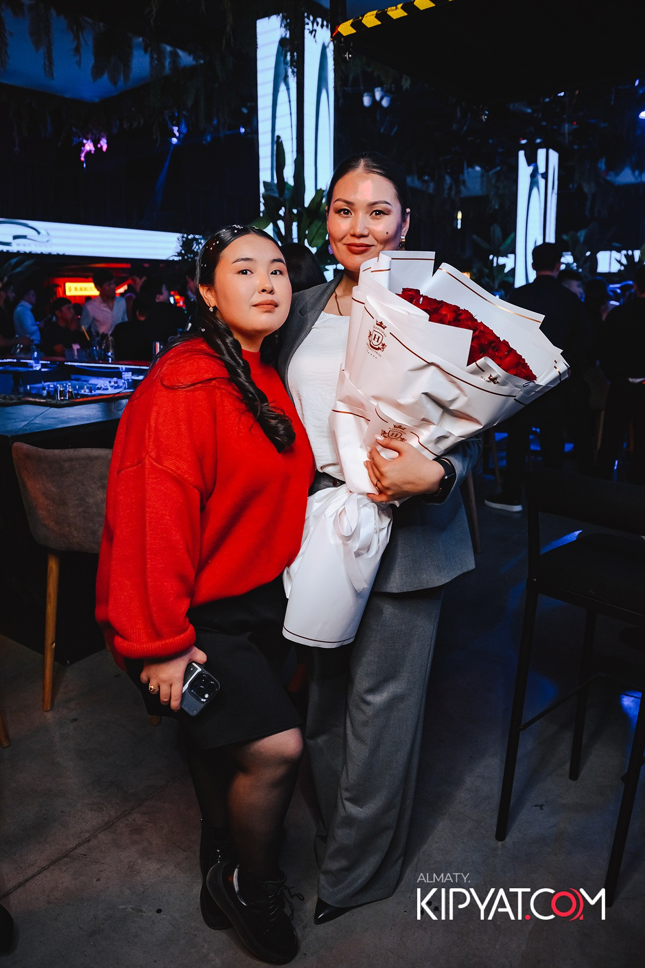 ПОСВЯЩЕНИЕ В СТУДЕНТЫ ''Q'' UNIVERSITY. КИПЯТКОМ АЛМАТЫ!