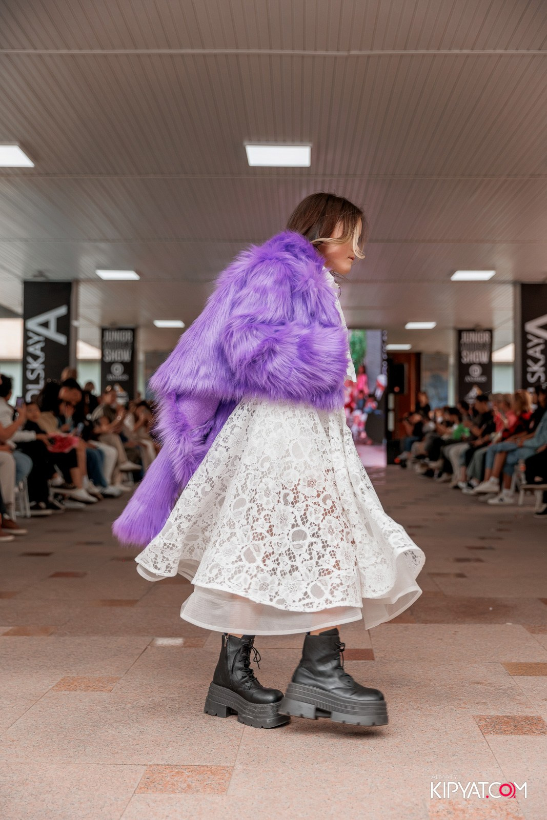 JUNIOR FASHION SHOW. КИПЯТКОМ АЛМАТЫ!