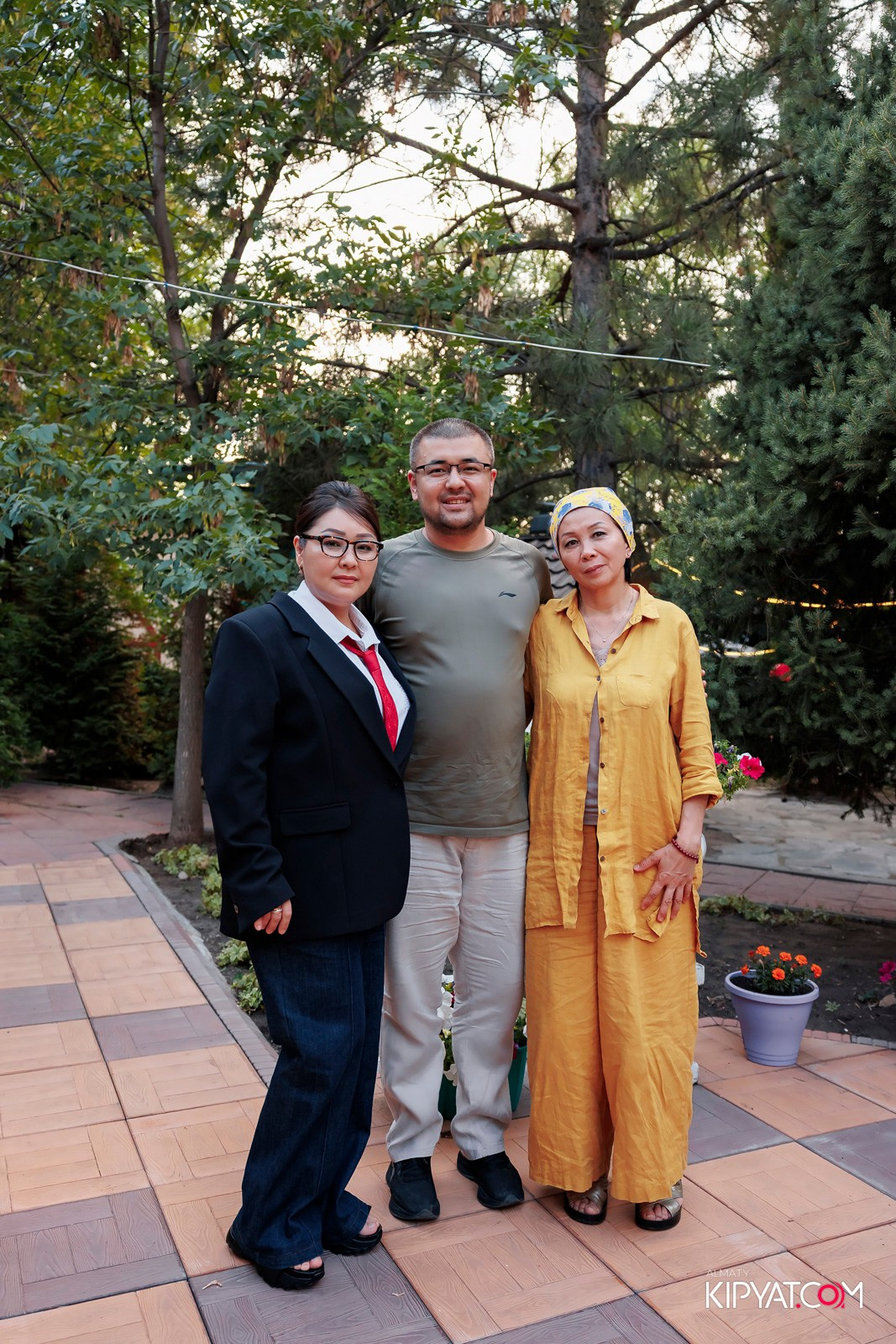 ЮБИЛЕЙ КАФЕ ТЯНЬ-ШАНЬ — 20 ЛЕТ. КИПЯТКОМ АЛМАТЫ!