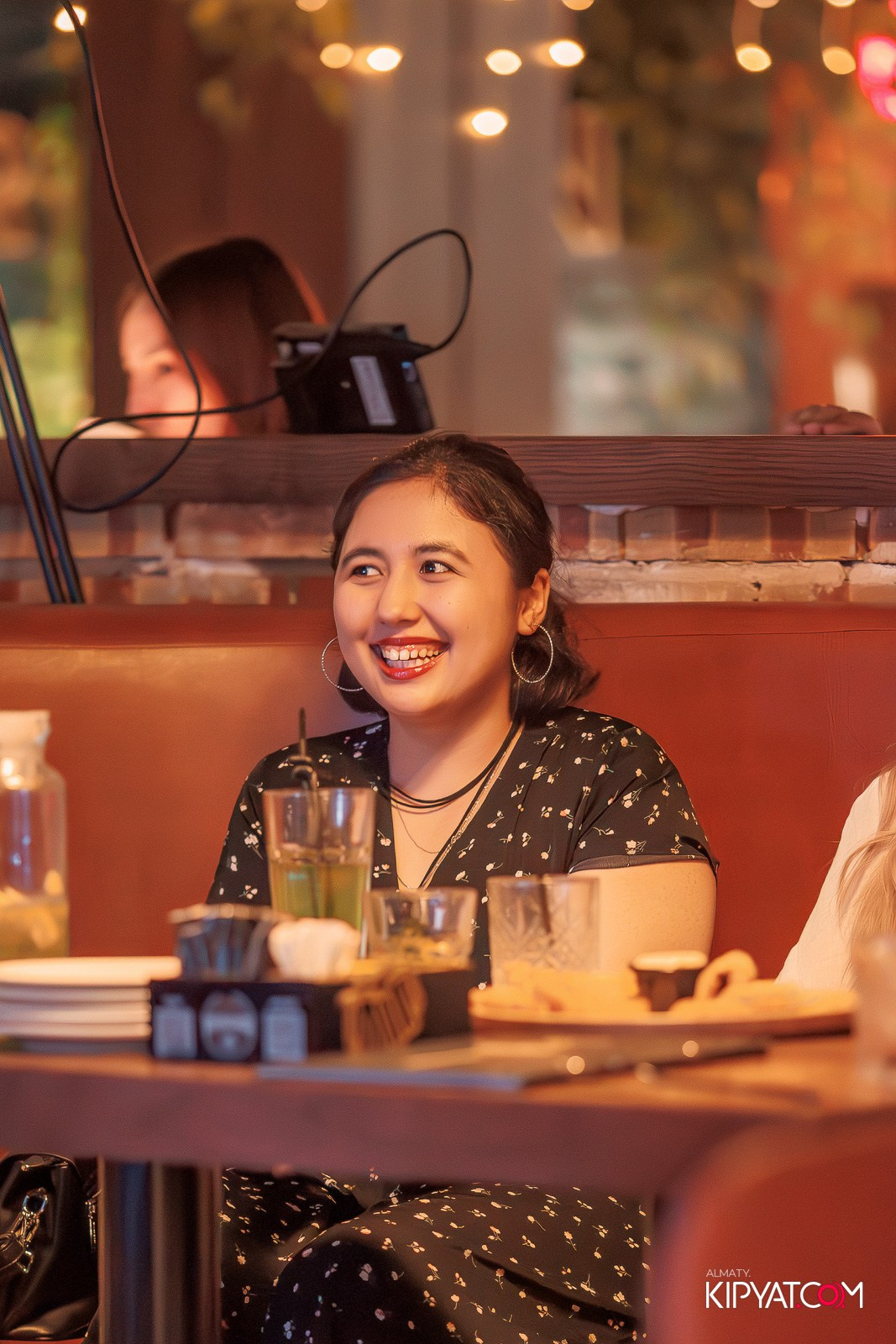 STAND UP КОНЦЕРТ АЛЕКСАНДА МЕРКУЛЬ. КИПЯТКОМ АЛМАТЫ!