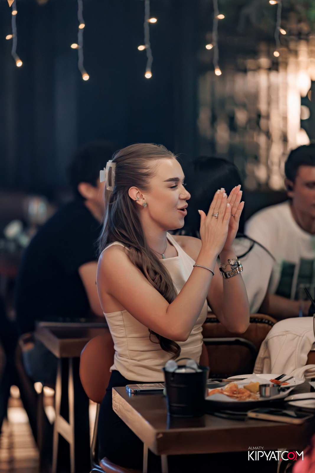 MUNCHEN PUB. КИПЯТКОМ АЛМАТЫ!