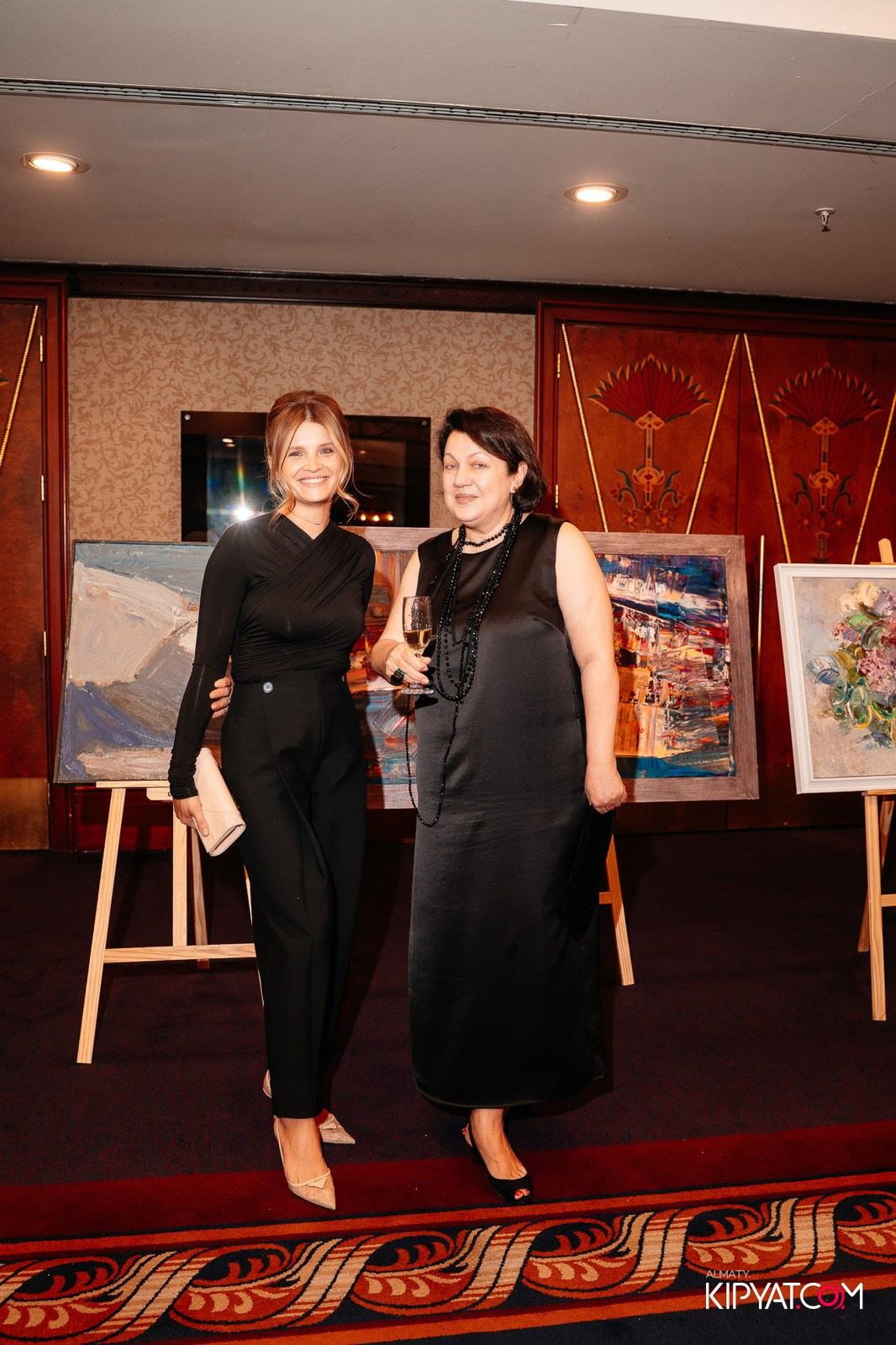 БЛАГОТВОРИТЕЛЬНЫЙ УЖИН В ЧЕСТЬ 30-ЛЕТИЯ ROTARY CLUB OF ALMATY. КИПЯТКОМ АЛМАТЫ!