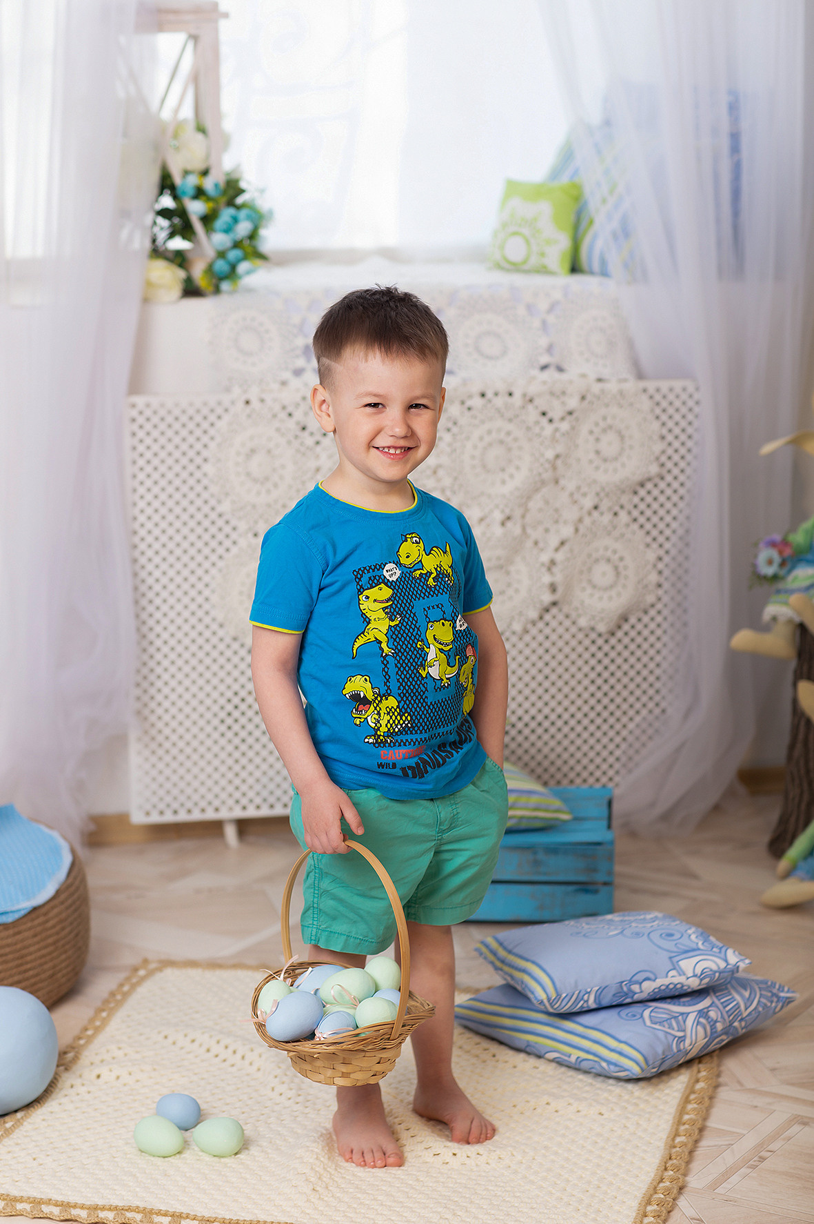 Детская тематическая костюмированная фотосессия, пасхальная фотосессия.