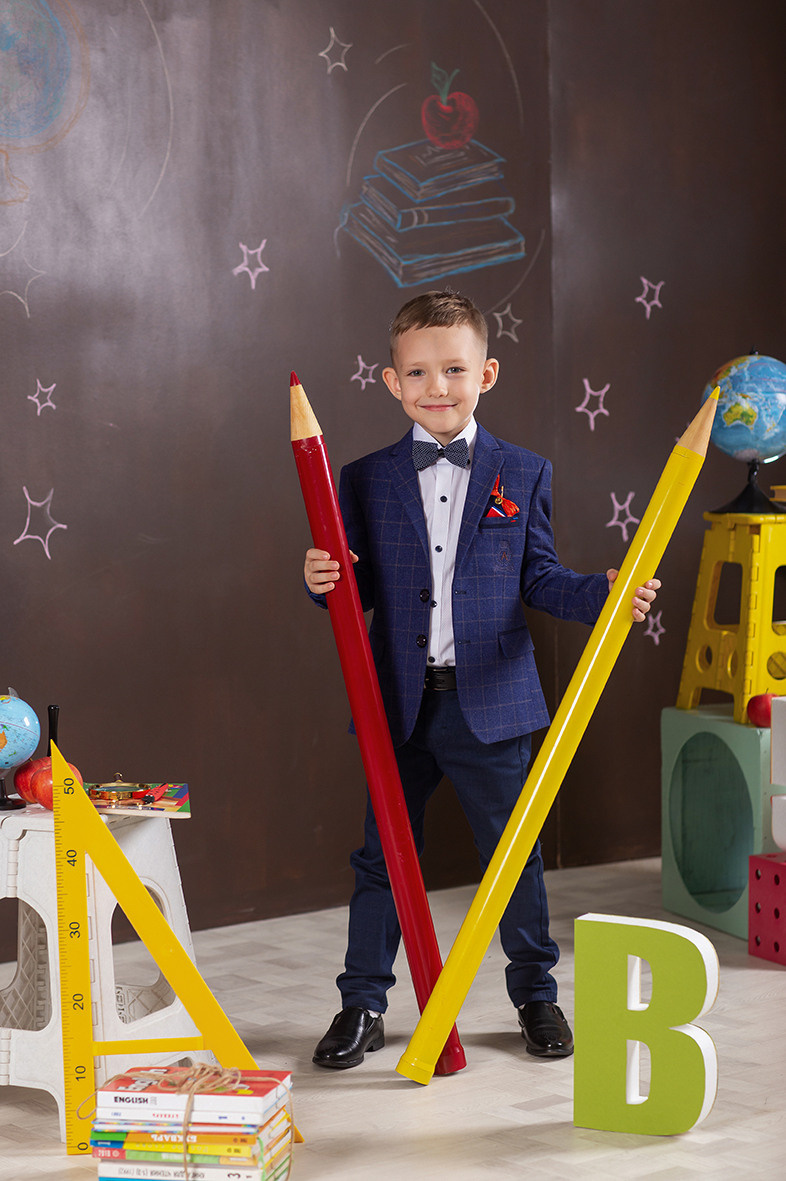 Первоклашка, фотосессия школьников, школьный альбом, школьное фото