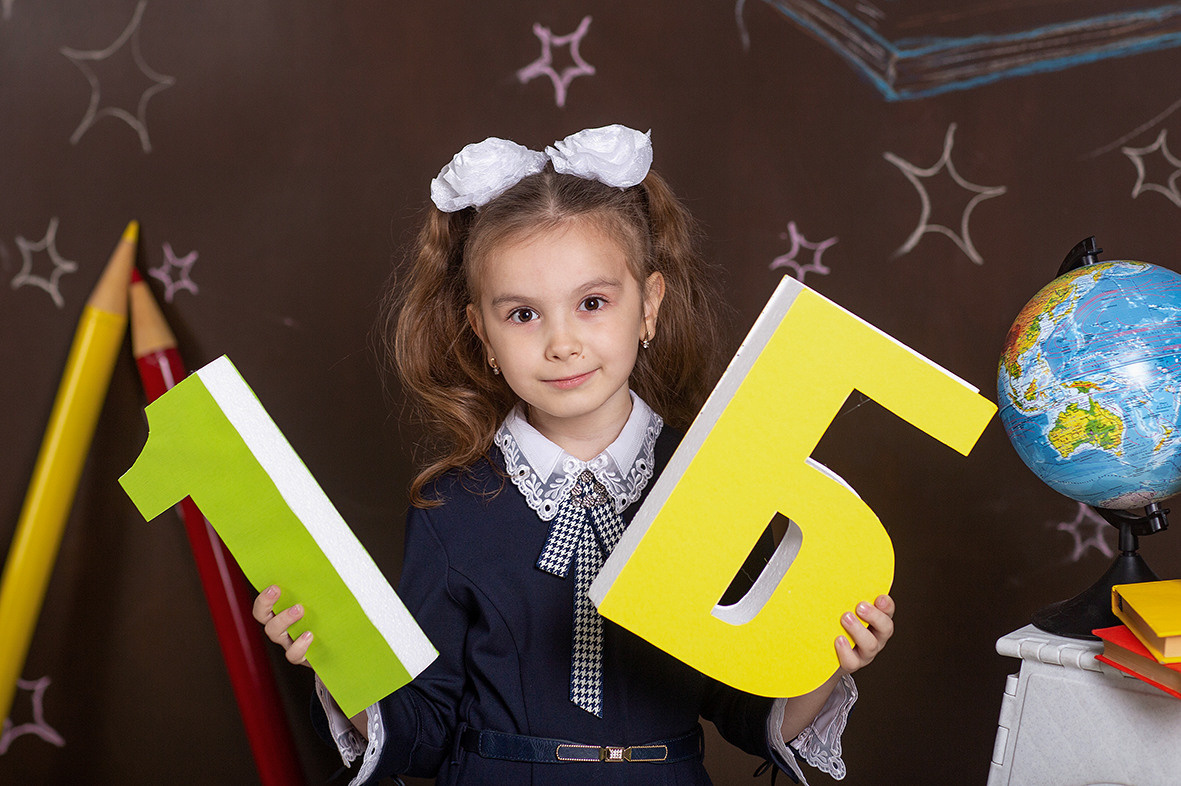Первоклашка, фотосессия школьников, школьный альбом, школьное фото