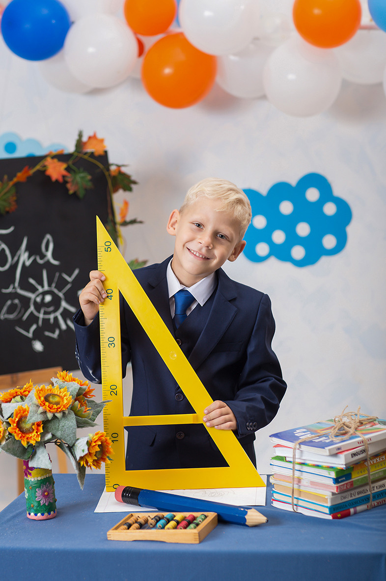 Первоклашка, фотосессия школьников, школьный альбом, школьное фото