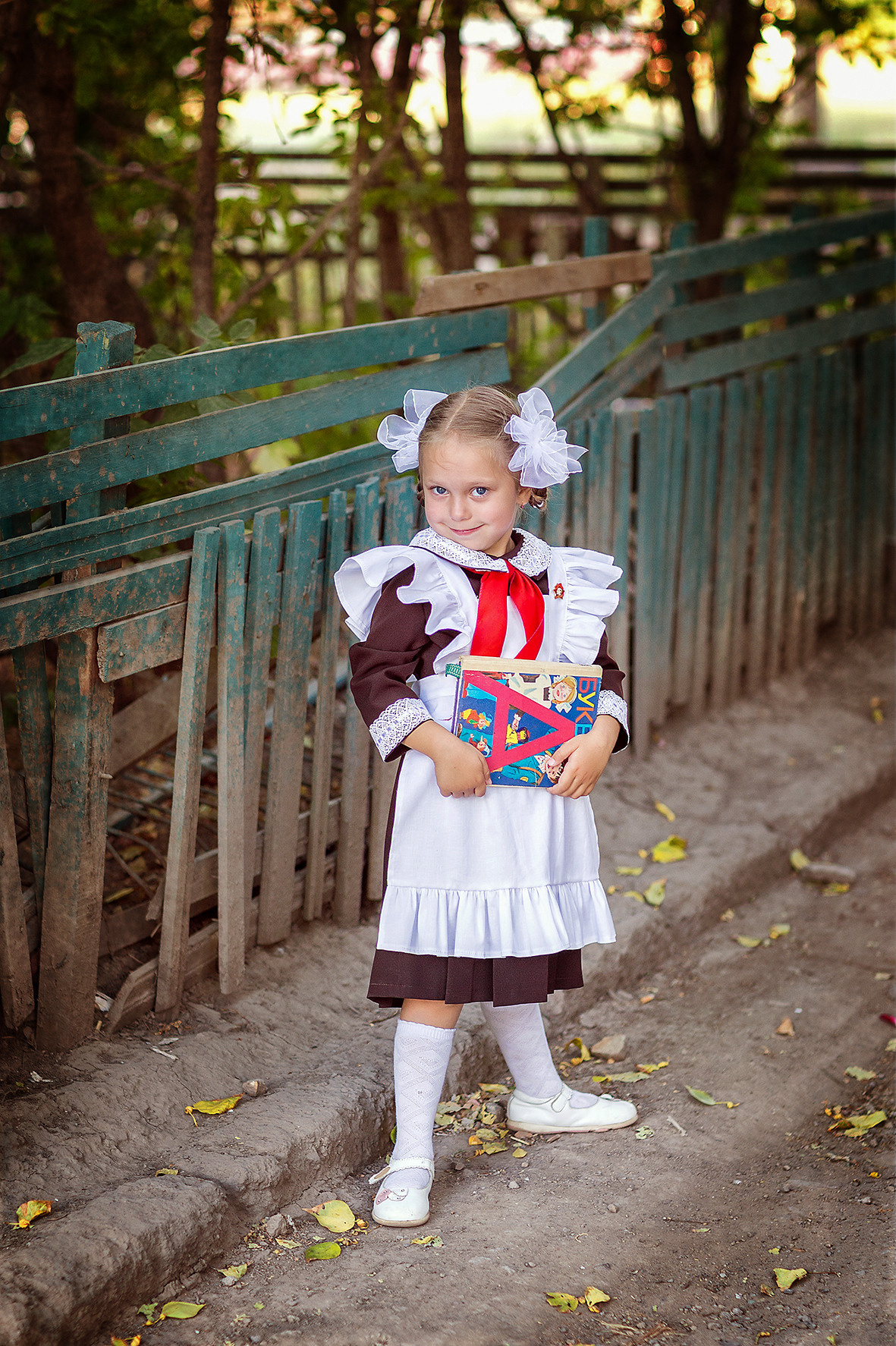 Детская школьная костюмированная фотосессия.