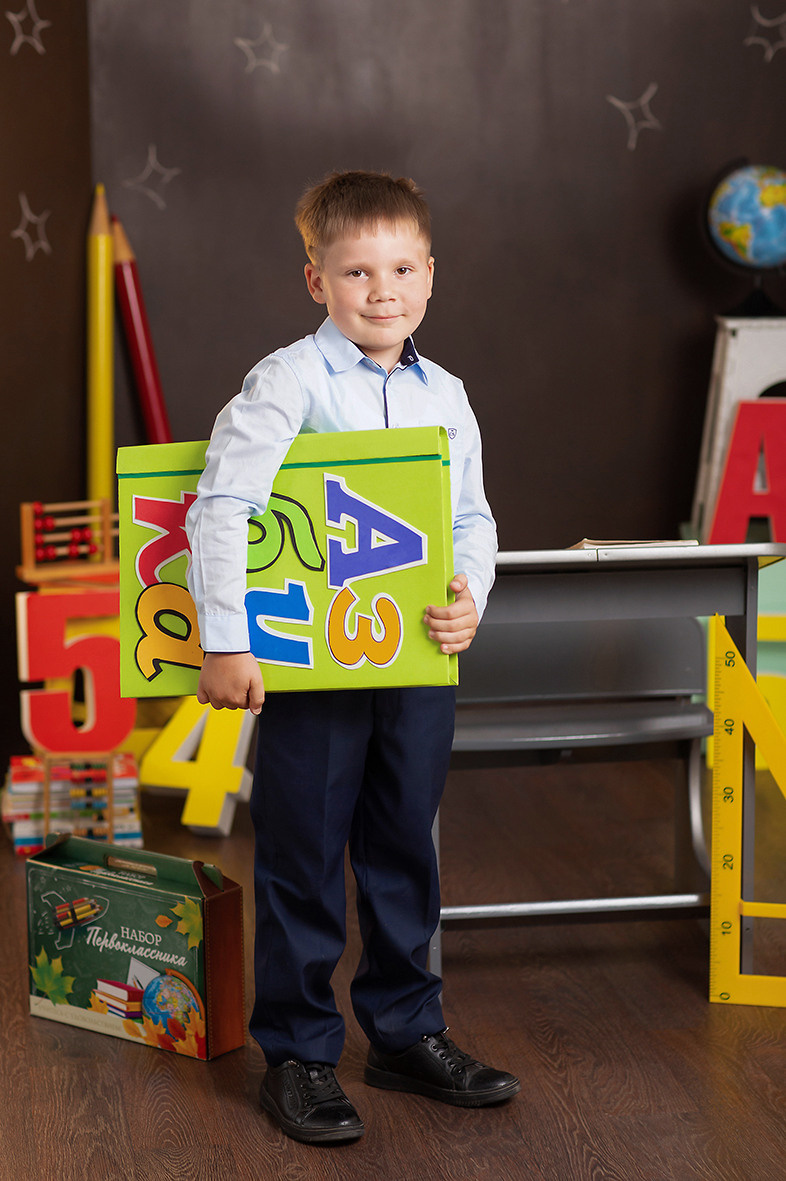 Первоклашка, фотосессия школьников, школьный альбом, школьное фото