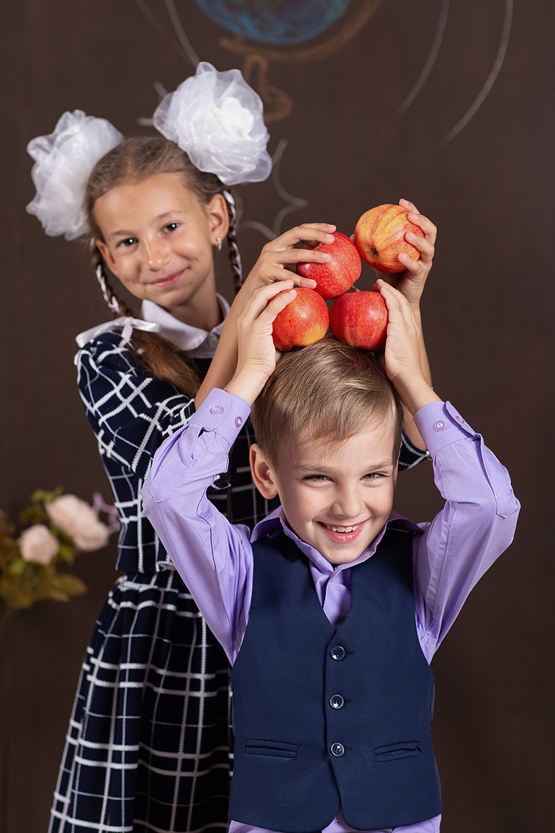 Первоклашка, фотосессия школьников, школьный альбом, школьное фото