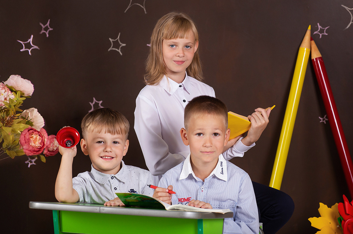 Первоклашка, фотосессия школьников, школьный альбом, школьное фото