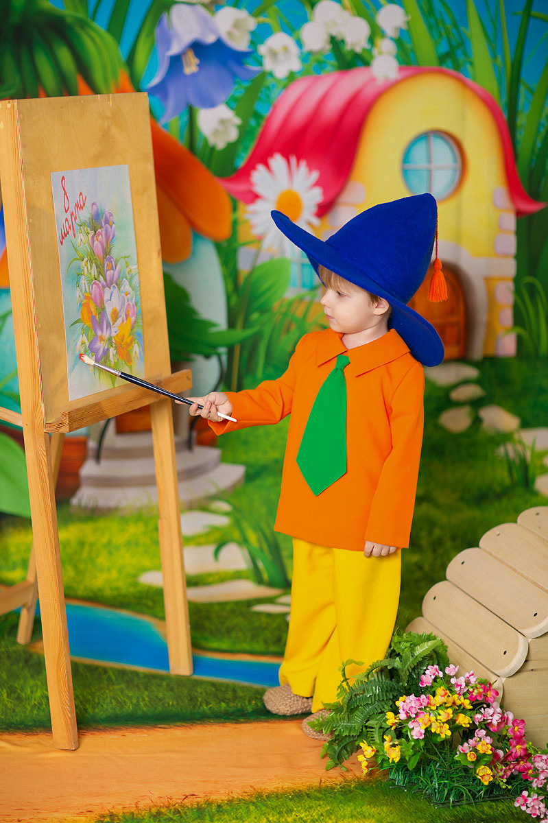 Детская тематическая костюмированная фотосессия, Маленькая страна Весна. Незнайка рисует цветы