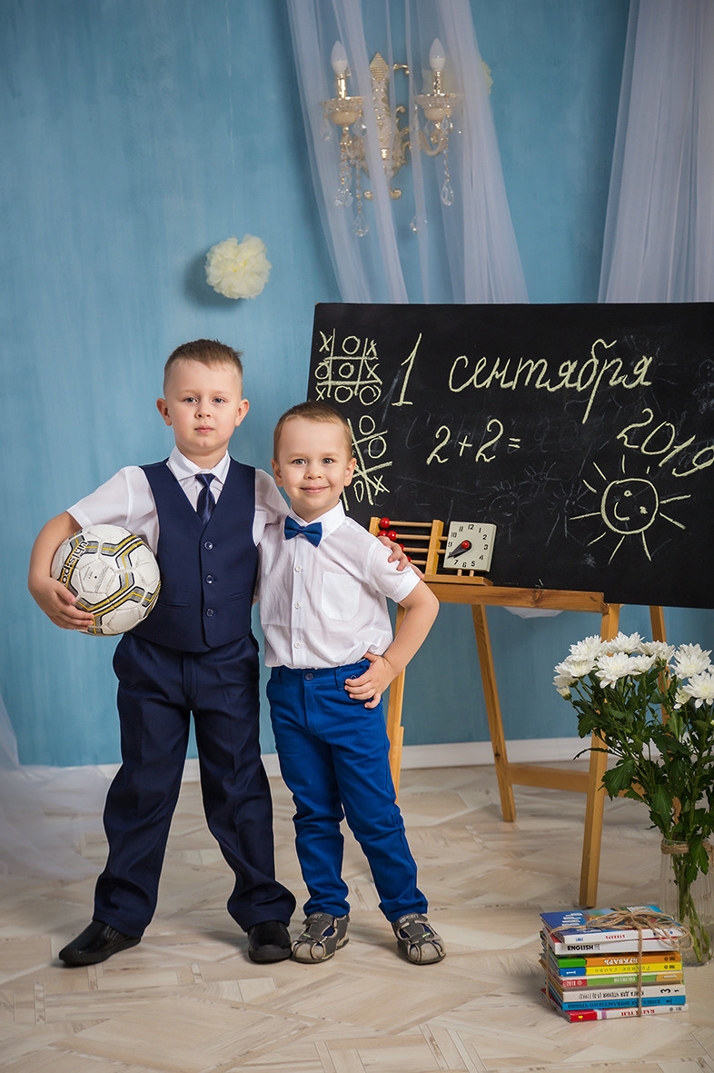 Первоклашка, фотосессия школьников, школьный альбом, школьное фото