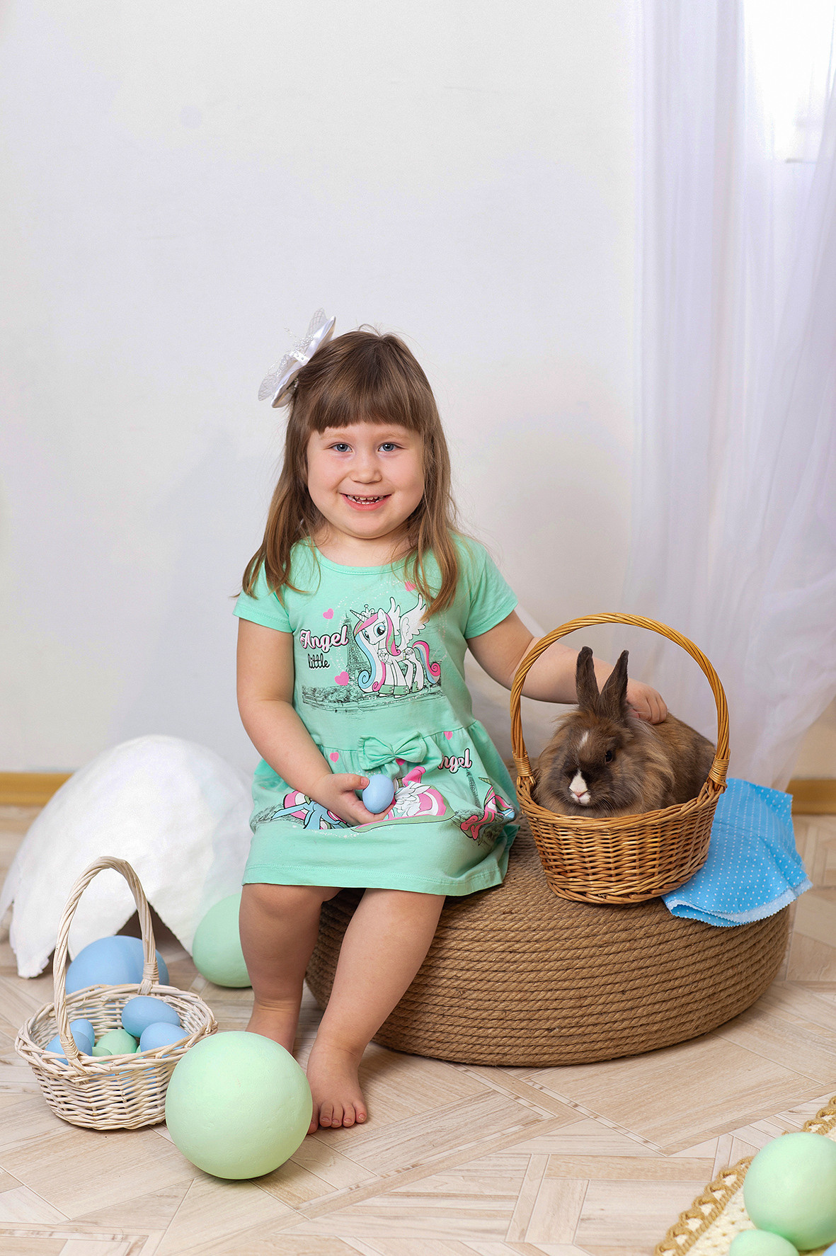 Детская тематическая костюмированная фотосессия, пасхальная фотосессия.