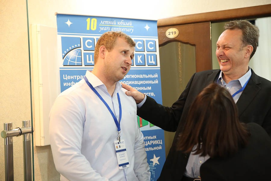 Конференции, семинары, корпоративные мероприятия. Фотостудия Алматы. Фотосъемка Алматы. Фотосессия Алматы. Фотокурсы. Обучение фотографии. Аренда студии